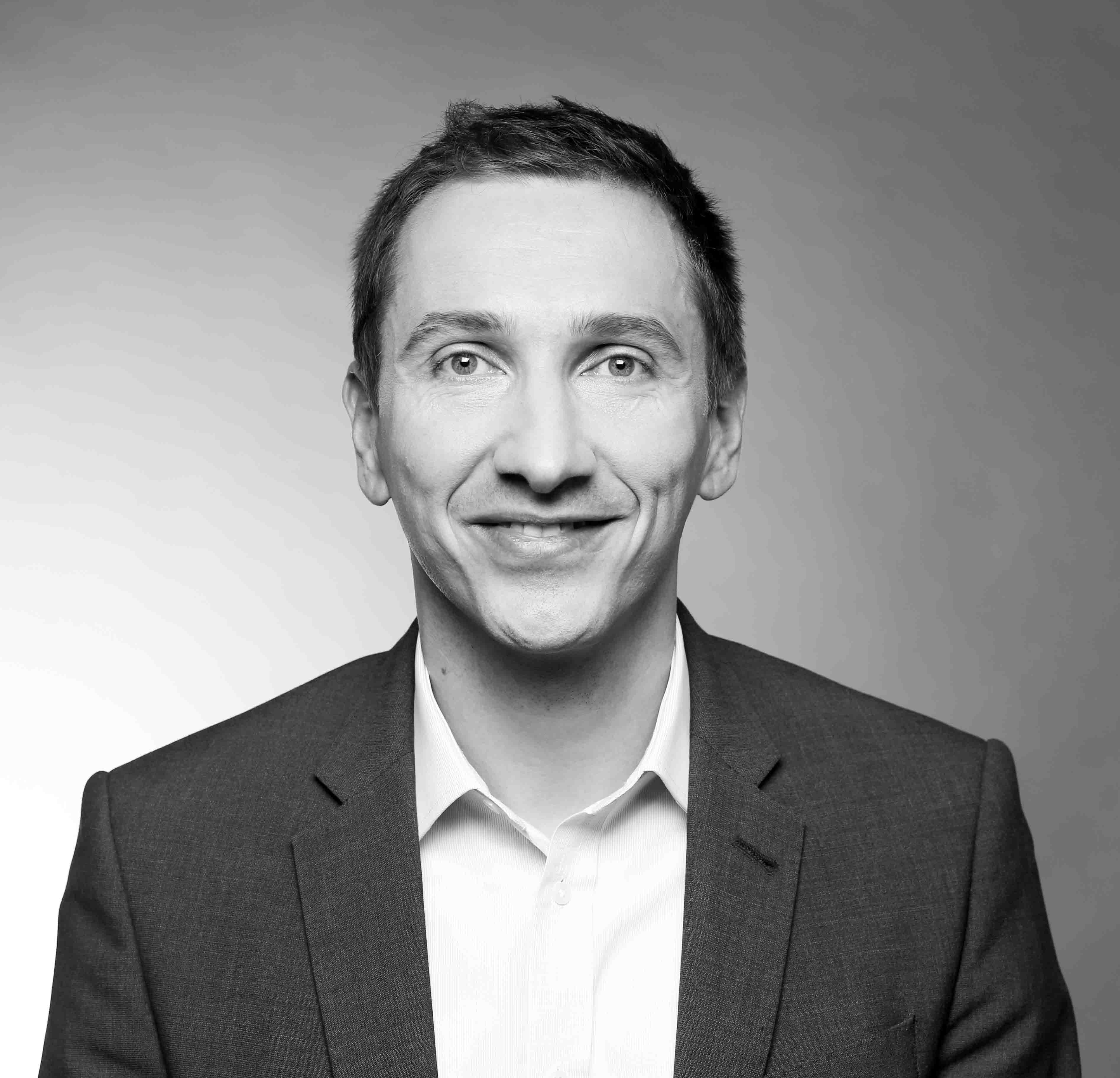 Simon Sterbenk