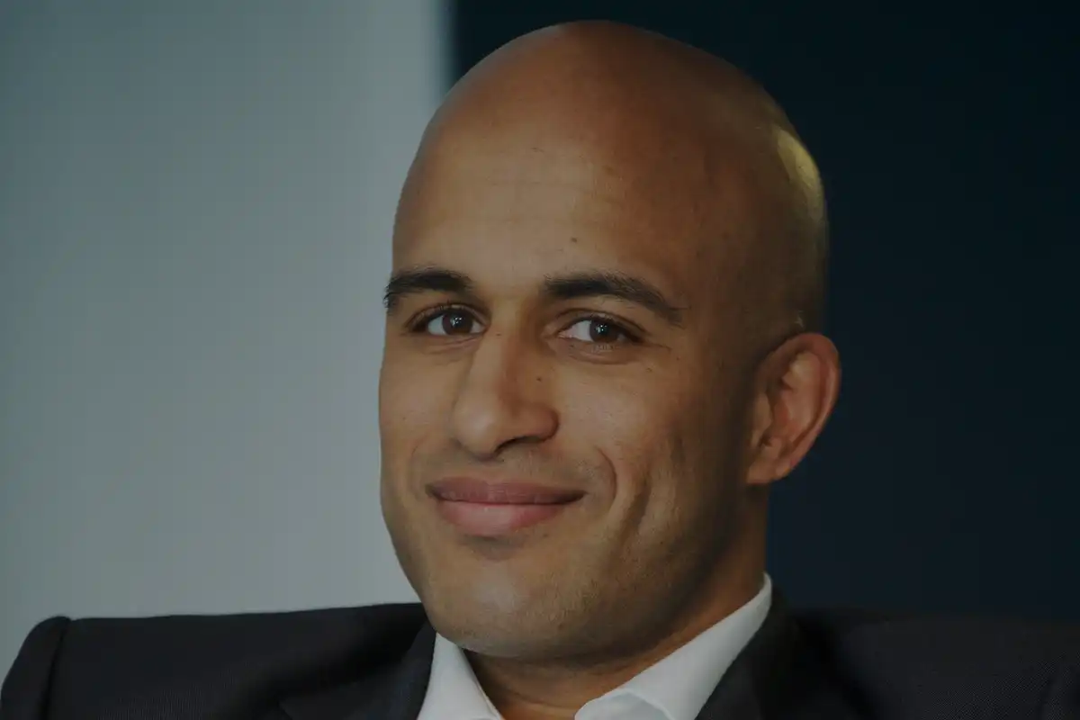 Dr. Karim Fathi